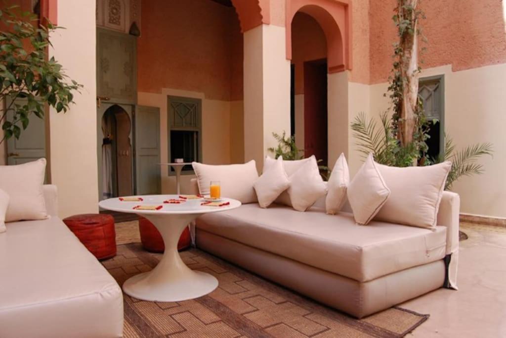 Exclusive And Stylish 4-Bedroom Riad With Plunge Pool Marrakesh Esterno foto