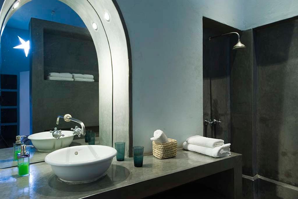 Exclusive And Stylish 4-Bedroom Riad With Plunge Pool Marrakesh Esterno foto
