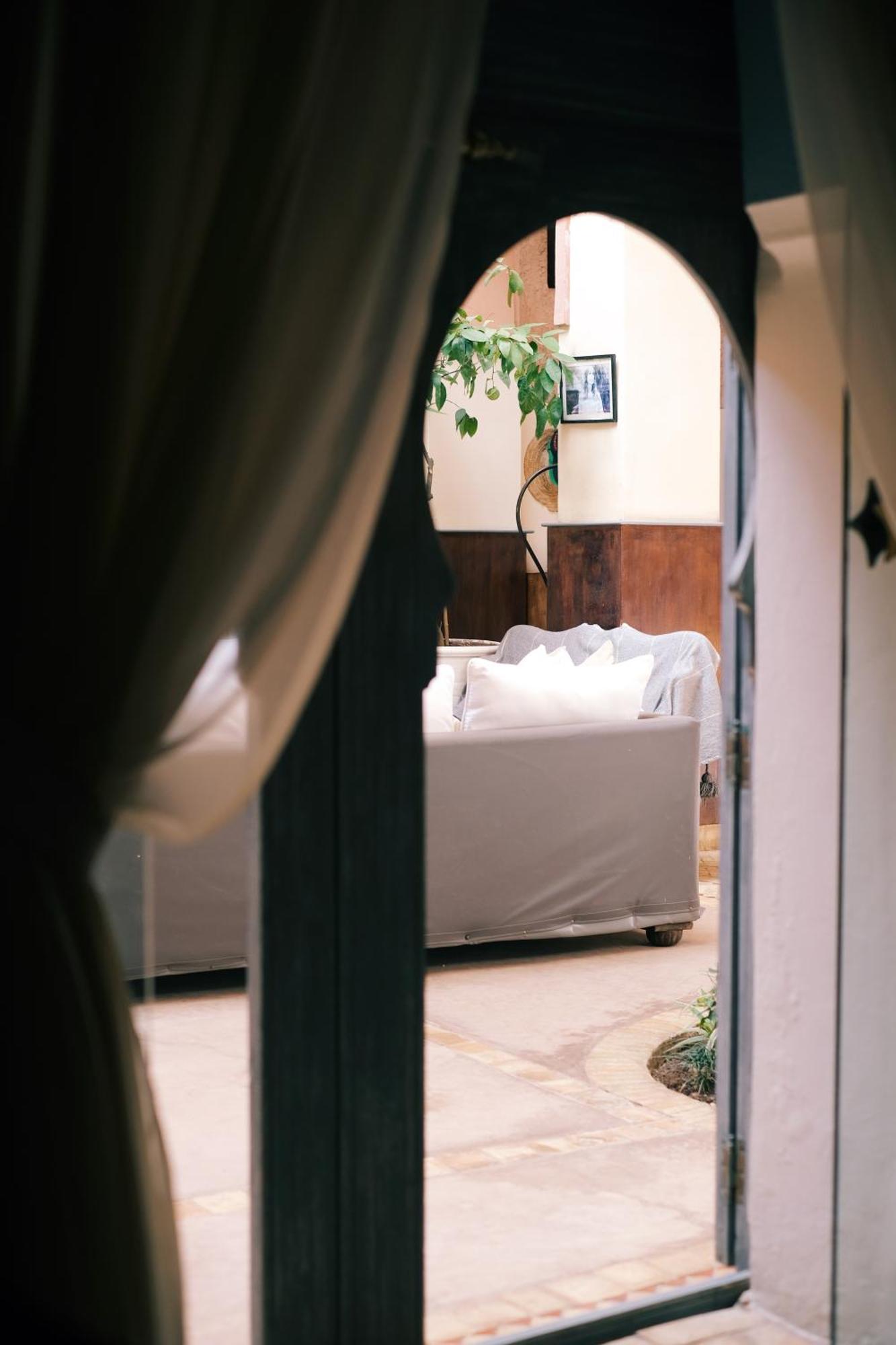 Exclusive And Stylish 4-Bedroom Riad With Plunge Pool Marrakesh Esterno foto