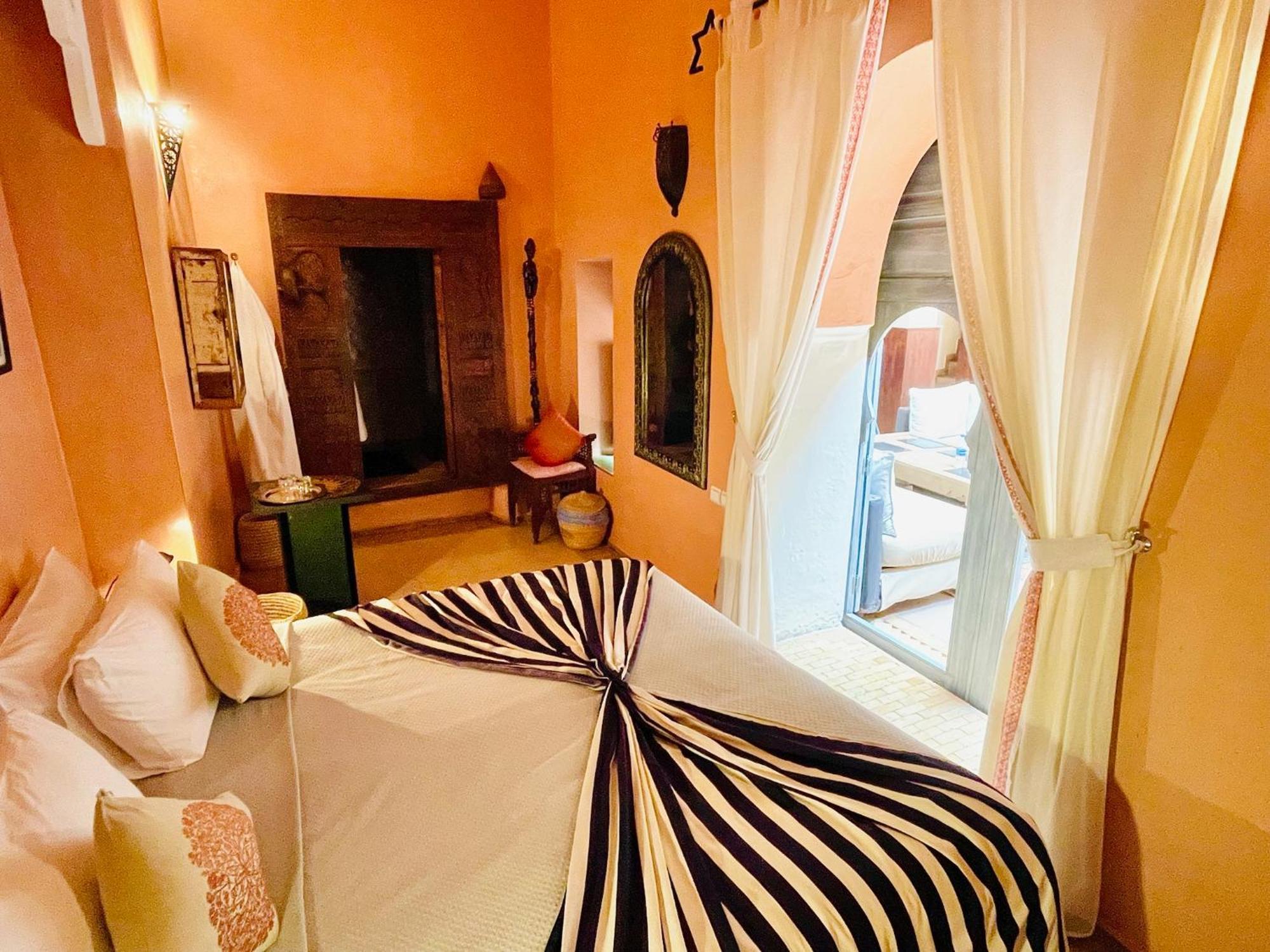 Exclusive And Stylish 4-Bedroom Riad With Plunge Pool Marrakesh Esterno foto